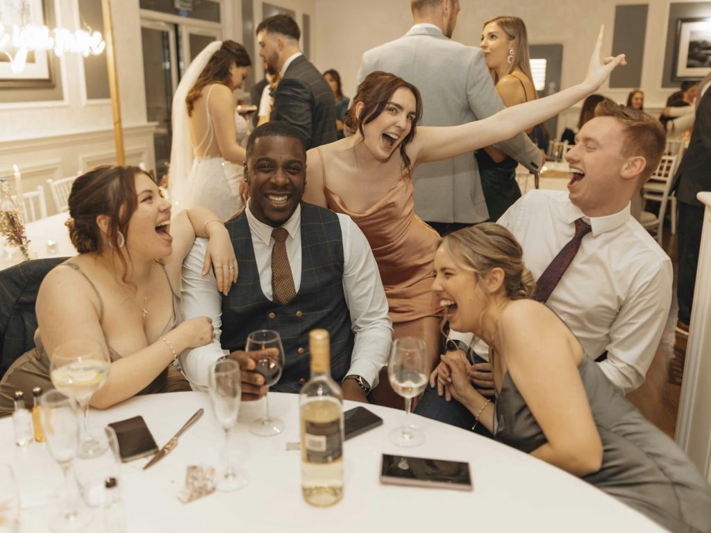 Les nouvelles attentes des invités en 2026 à un mariage (et comment y répondre)